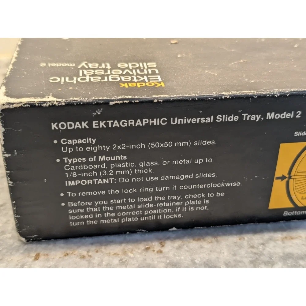 Kodak Ektagraphic Universal Slide Tray Carousel Model 2 Holds 80 slides